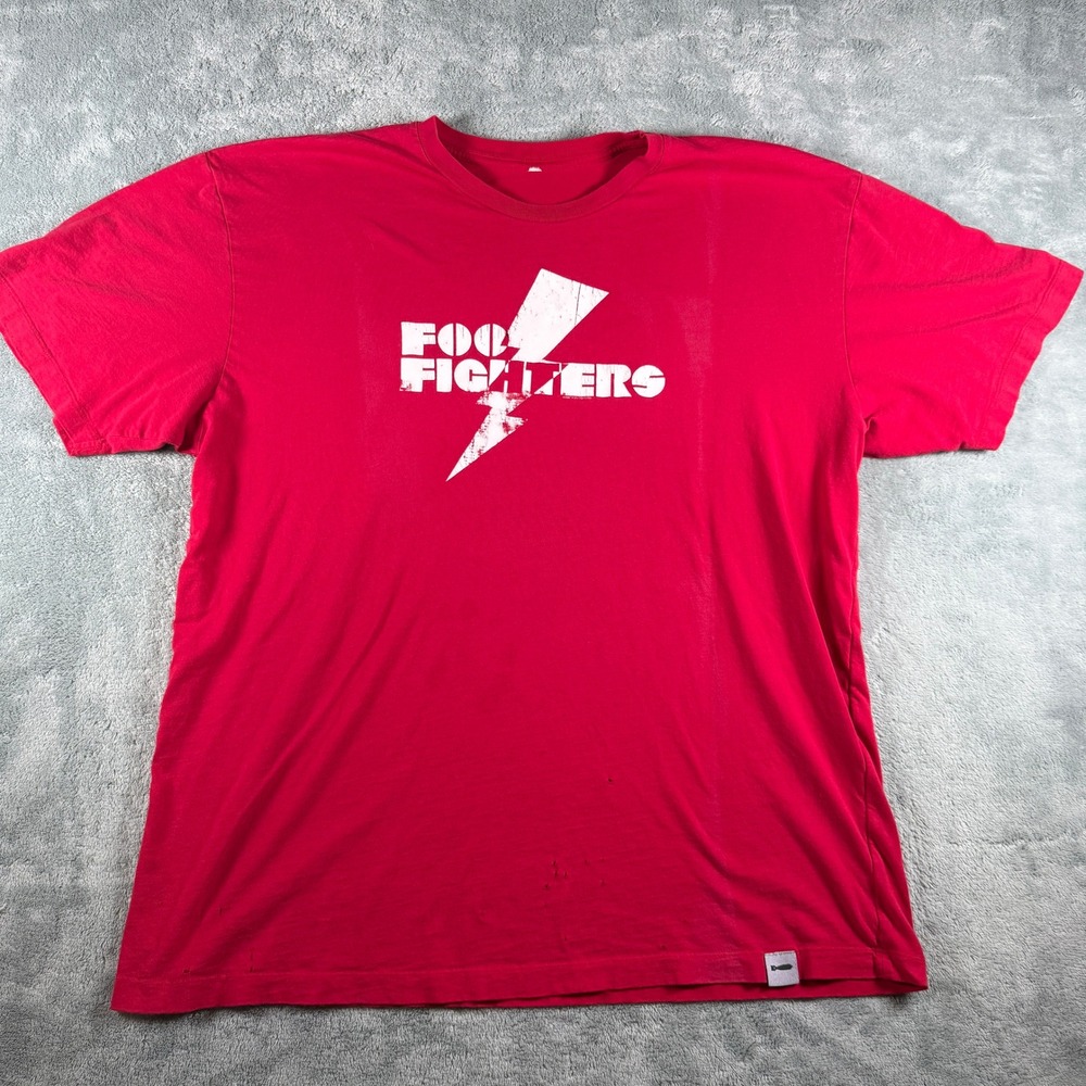 Foo Fighters Lightning Bolt Graphic T-Shirt Red Mens XL Distressed Rock Band Tee